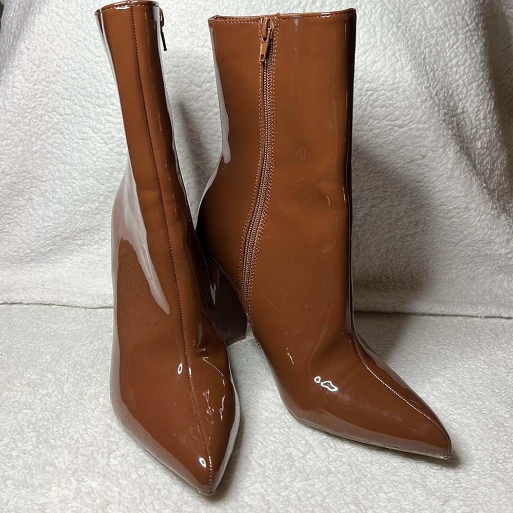Shiny brown boots size 9